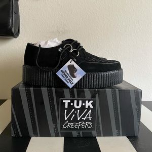 TUK Mondo Viva Creepers